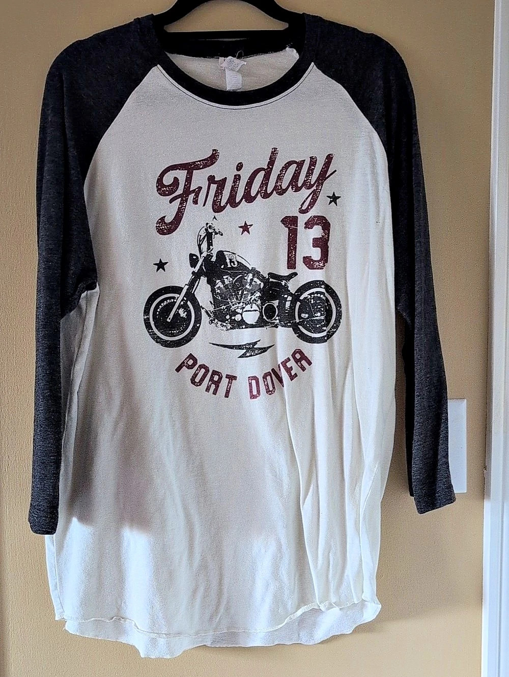 Graphic Long Sleeve Raglan Tee in White & Black